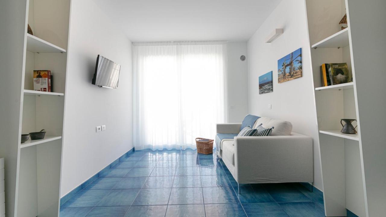 Rivazzurra Homes - B Apartment *